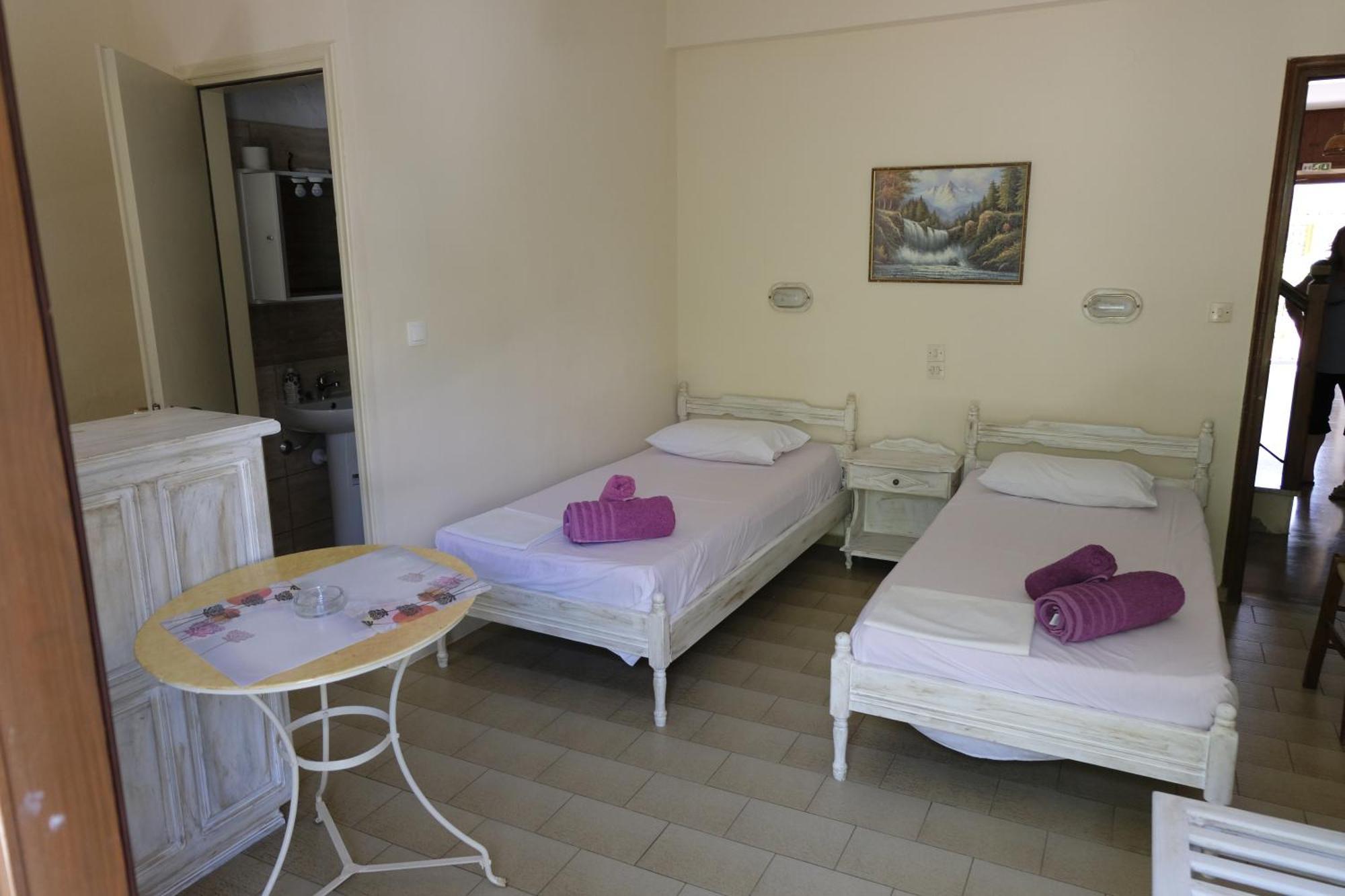 Taxiarchis Apartments Skiathos Town Phòng bức ảnh
