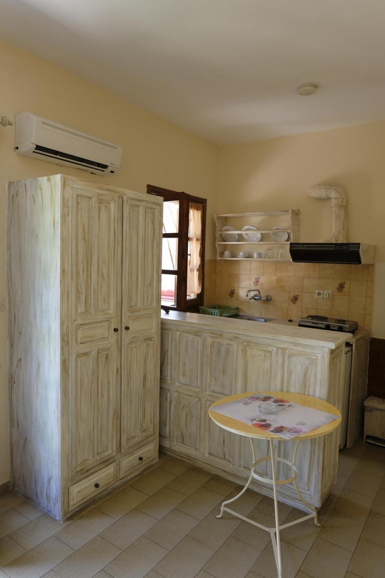 Taxiarchis Apartments Skiathos Town Phòng bức ảnh
