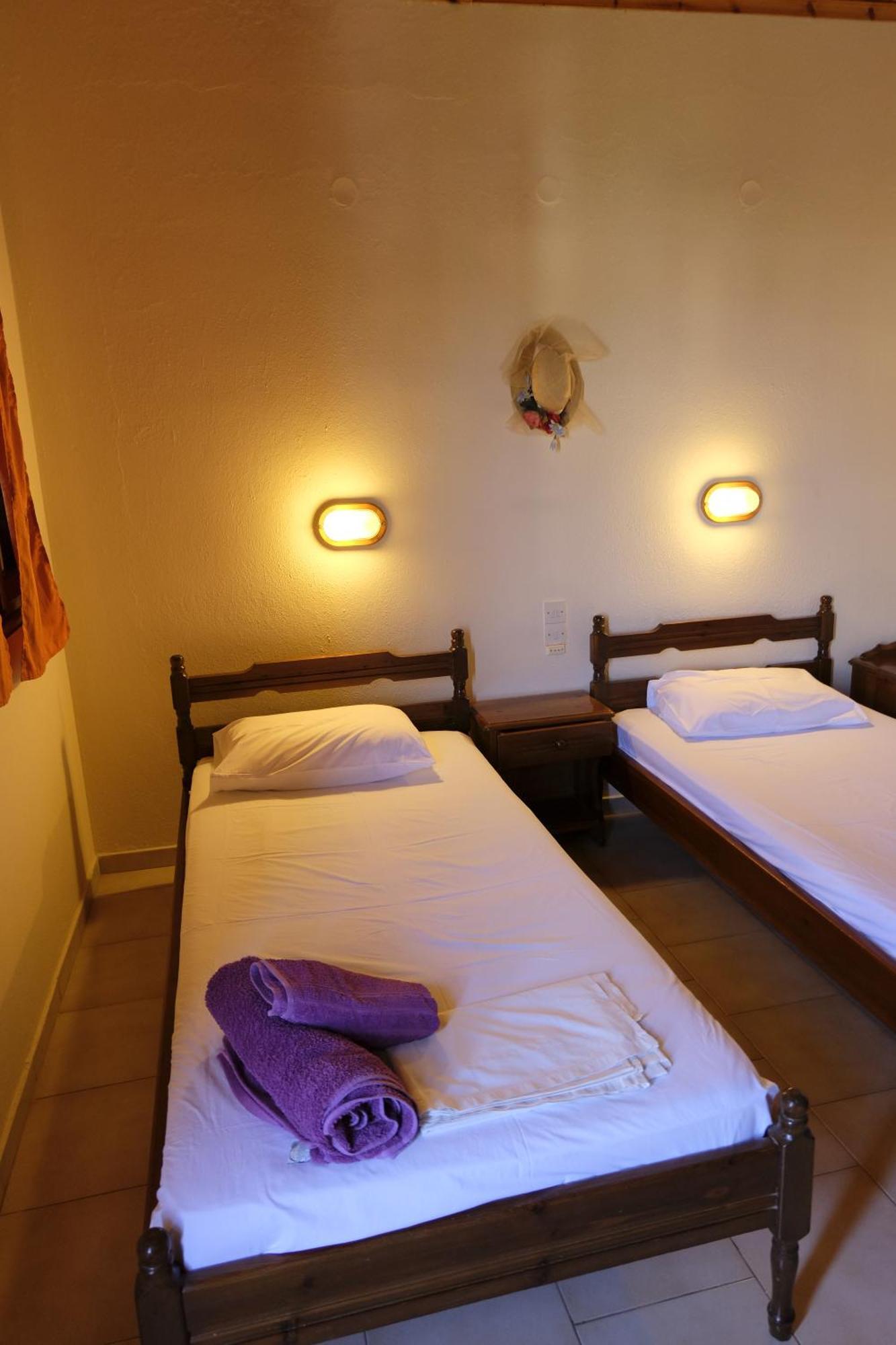 Taxiarchis Apartments Skiathos Town Phòng bức ảnh